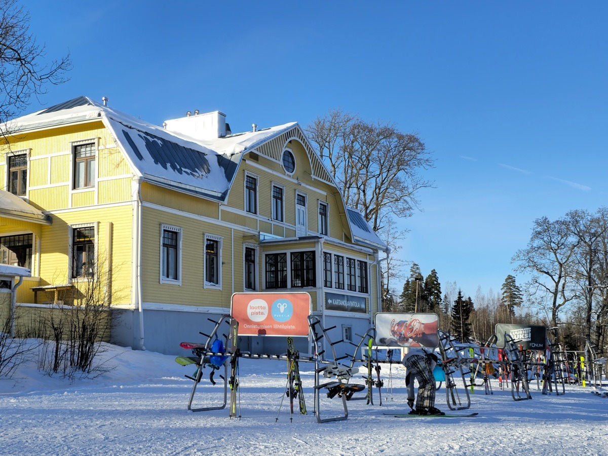 skien bij Lahti in Zuid-Finland